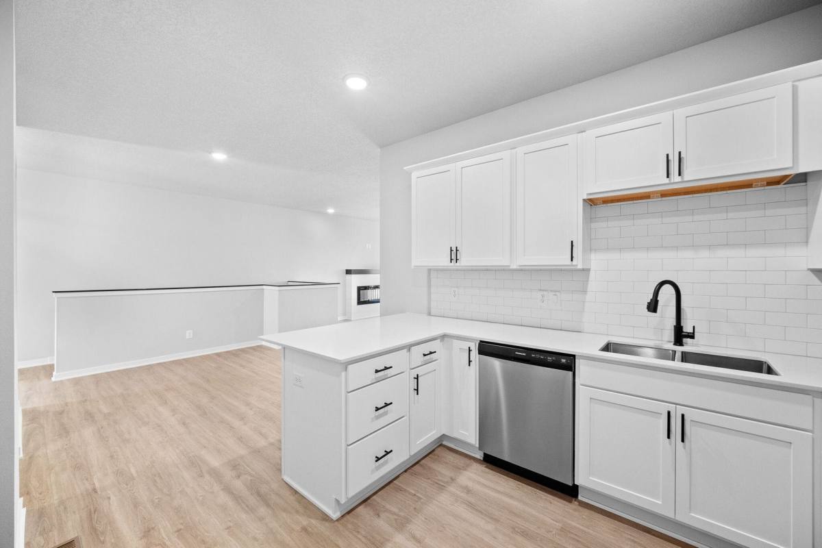 Townhouse for rent at 37 Keenland Court, Pleasant Hill, IA 50327