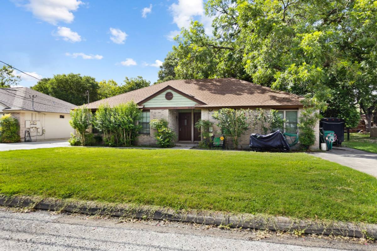 House for rent at 265 Lohmann, Boerne, TX 78006