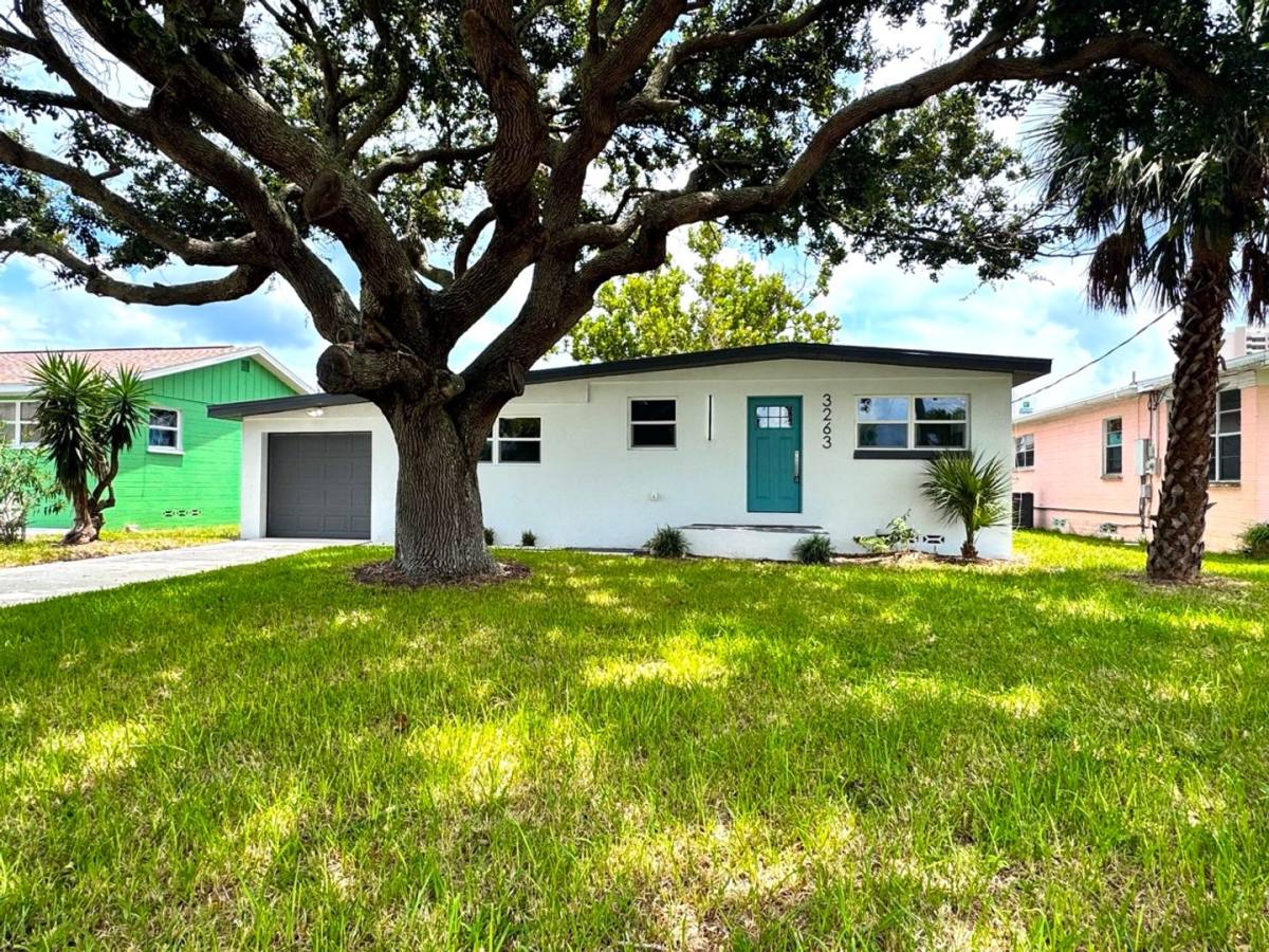 House for rent at 3263 S Peninsula Dr, Daytona Beach, FL 32118