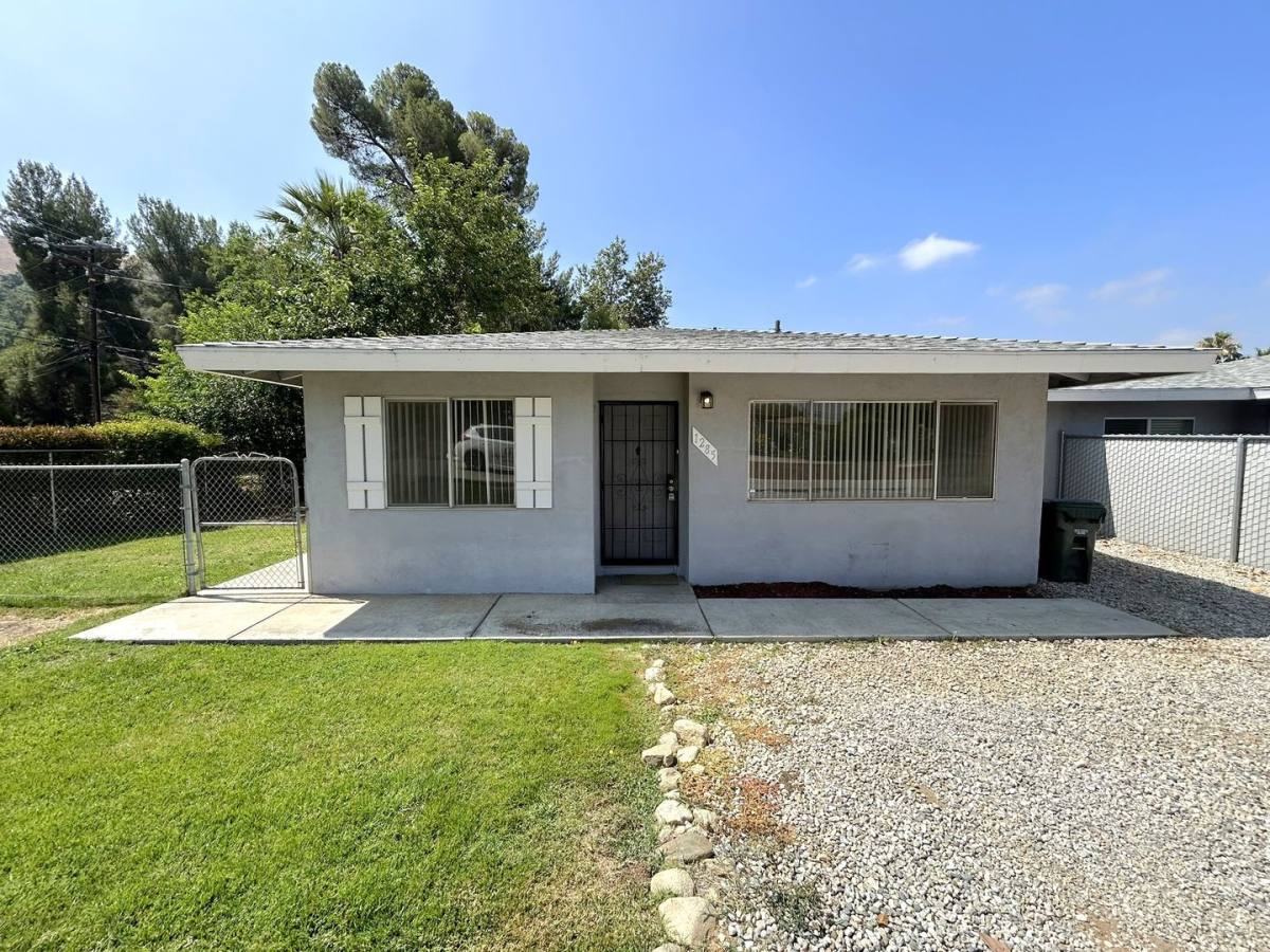 Apartment for rent at 1285 Garnet St, Mentone, CA 92359