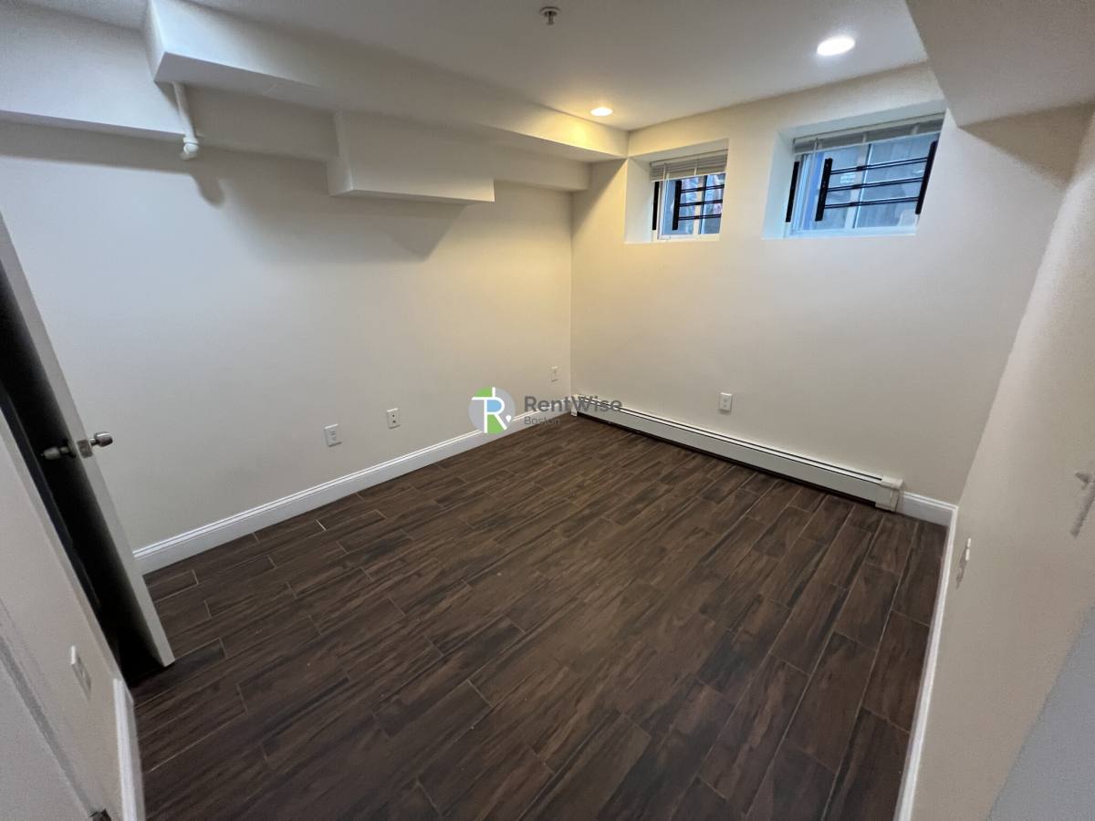 Apartment for rent at 96 Washington #D, Brighton, MA 02135