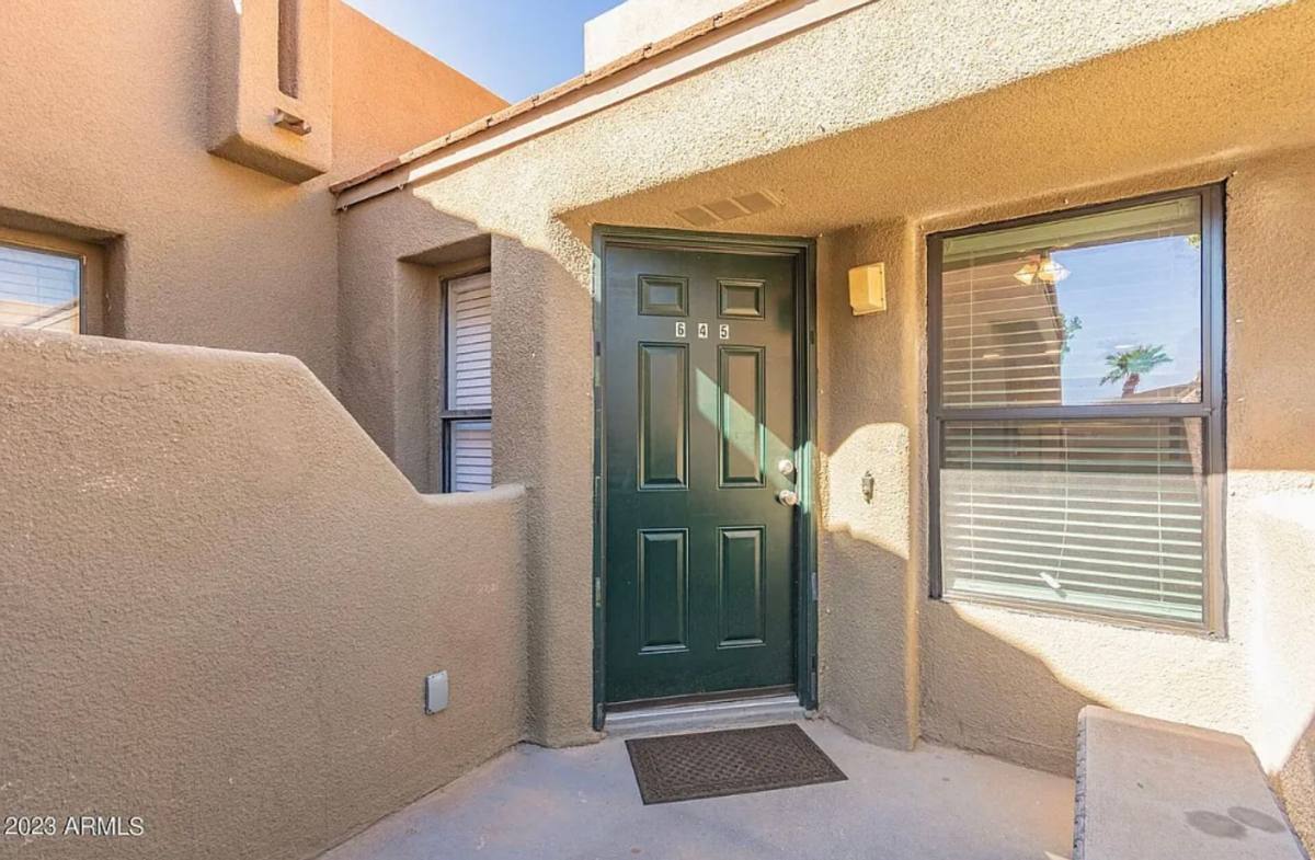 Condo for rent at 1432 W Emerald Ave #645, Mesa, AZ 85202