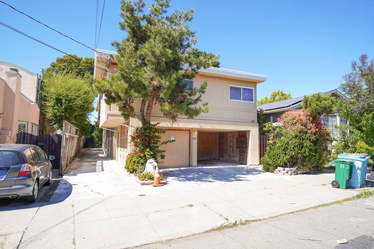Apartment for rent at 1635 Francisco St A-E, Berkeley, CA 94703