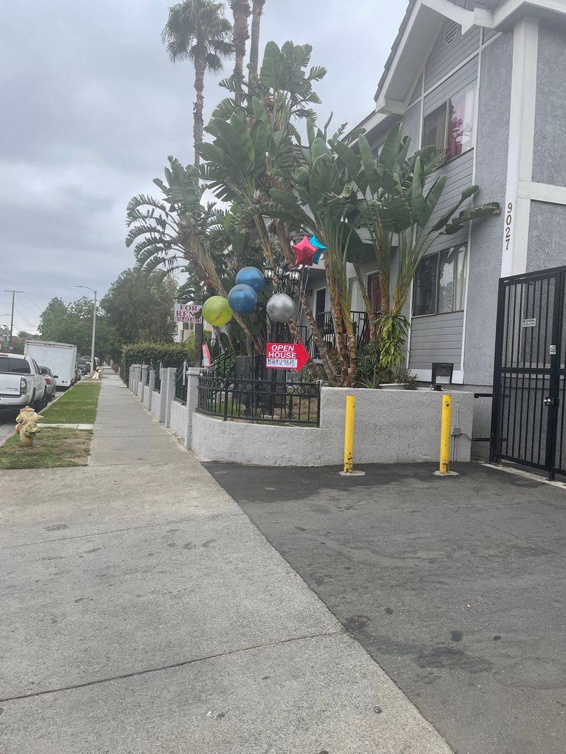 Apartment for rent at 9027-9041 Burnet Ave, North Hills, CA 91343