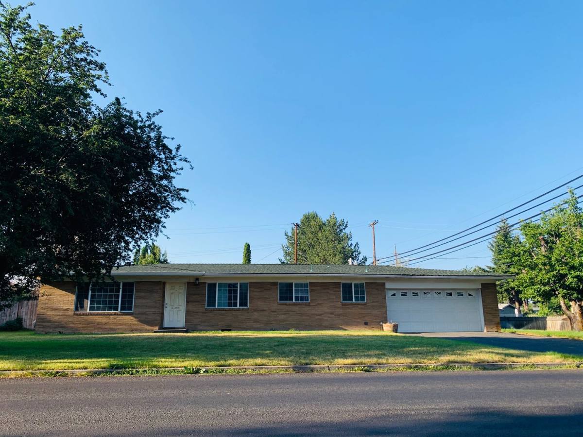 House for rent at 4206 Onyx Ave, Klamath Falls, OR 97603
