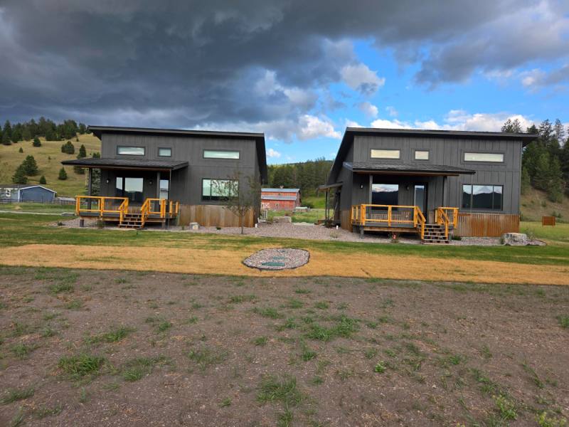 House for rent at 1590 Smith Lake Rd, Kalispell, MT 59901