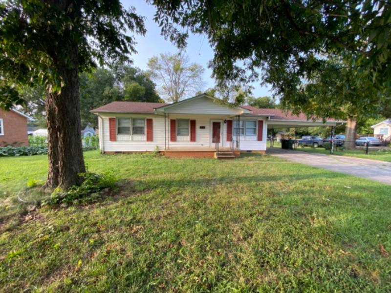 House for rent at 908 Washington St, Burlington, NC 27217