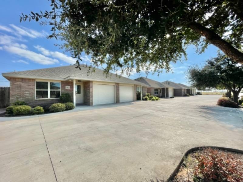 Townhouse for rent at 5209 Graceland Dr #A, Midland, TX 79703