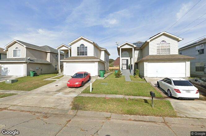 House for rent at 1920 Lac La Belle Dr, Harvey, LA 70058