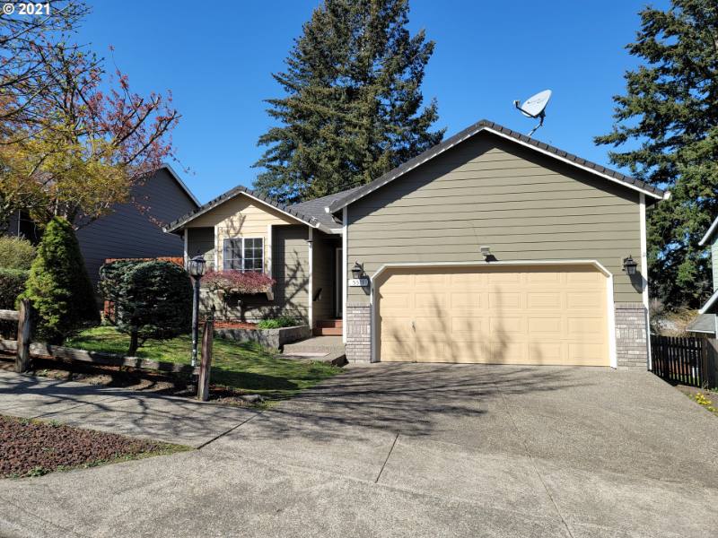 House for rent at 5511 SE 130th Ave, Portland, OR 97236