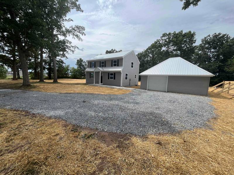 House for rent at 2440 Old Harrisburg Rd, Gettysburg, PA 17325