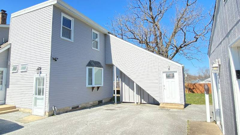 Apartment for rent at 304 Elsmere St #B, Wilmington, DE 19804