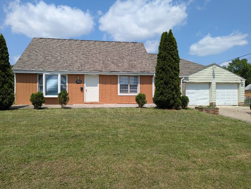 House for rent at 925 Scott Rd, Columbus, OH 43223
