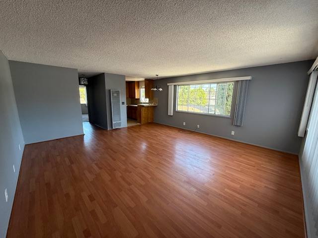 Apartment for rent at 14732 Burbank Blvd #A, Van Nuys, CA 91411