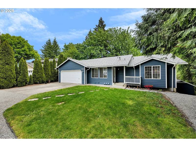Apartment for rent at 1320 NW Maple Lane #B, Camas, WA 98607