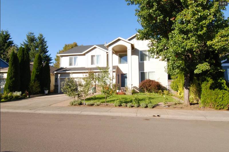 Apartment for rent at 4604B NE 95th Way, Vancouver, WA 98665