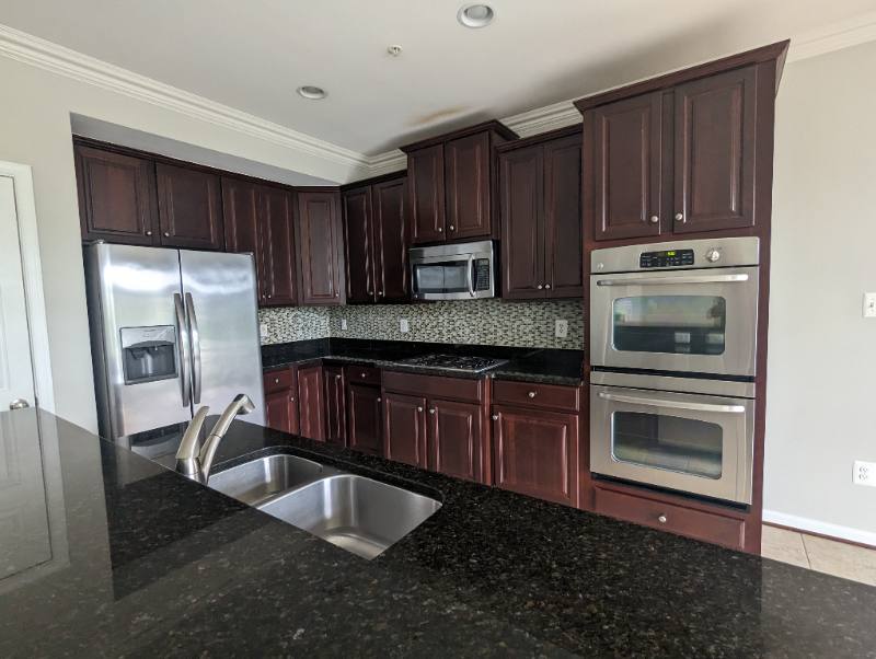 Townhouse for rent at 2613 Eastbourne Dr, Woodbridge, VA 22191