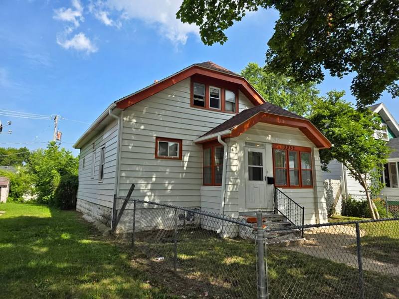 House for rent at 3052 N 47th St, Milwaukee, WI 53210