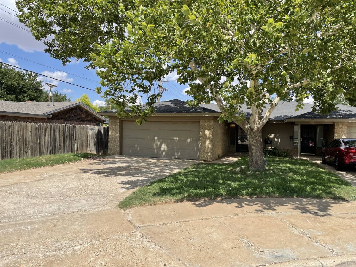 Townhouse for rent at 7001 Geneva Ave #A, Lubbock, TX 79413