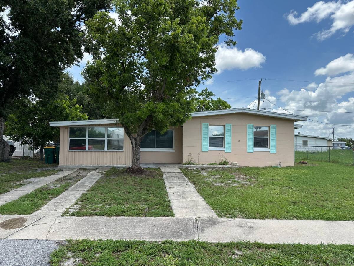 House for rent at 3340 Normandy Dr, Port Charlotte, FL 33952