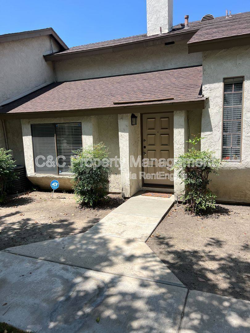 1974 E Lynwood Dr #11D, San Bernardino, CA 92404