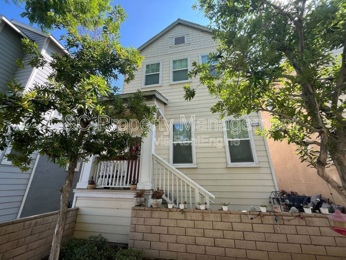 House for rent at 12979 New Haven Loop, Riverside, CA 92503