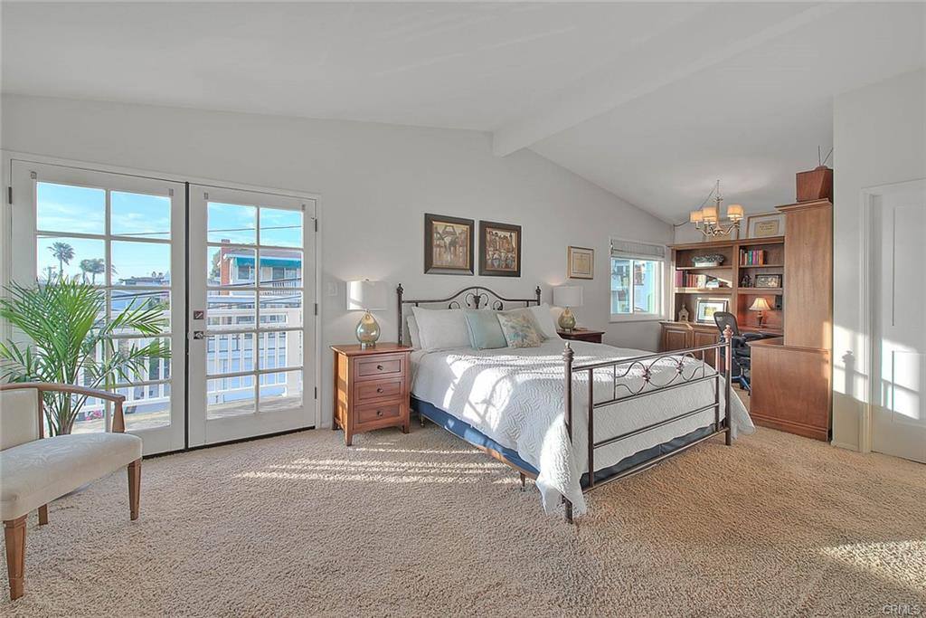 House for rent at 940 2nd St, Hermosa Beach, CA 90254