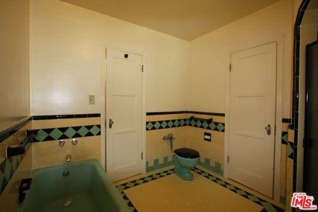 House for rent at 1114 S Clark Dr, Los Angeles, CA 90035