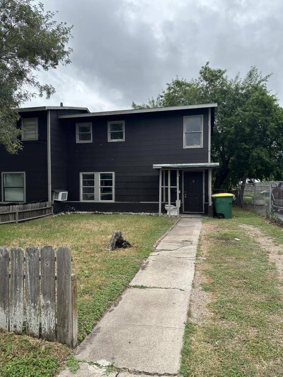 Apartment for rent at 3001 E Rio Grande St, Victoria, TX 77901