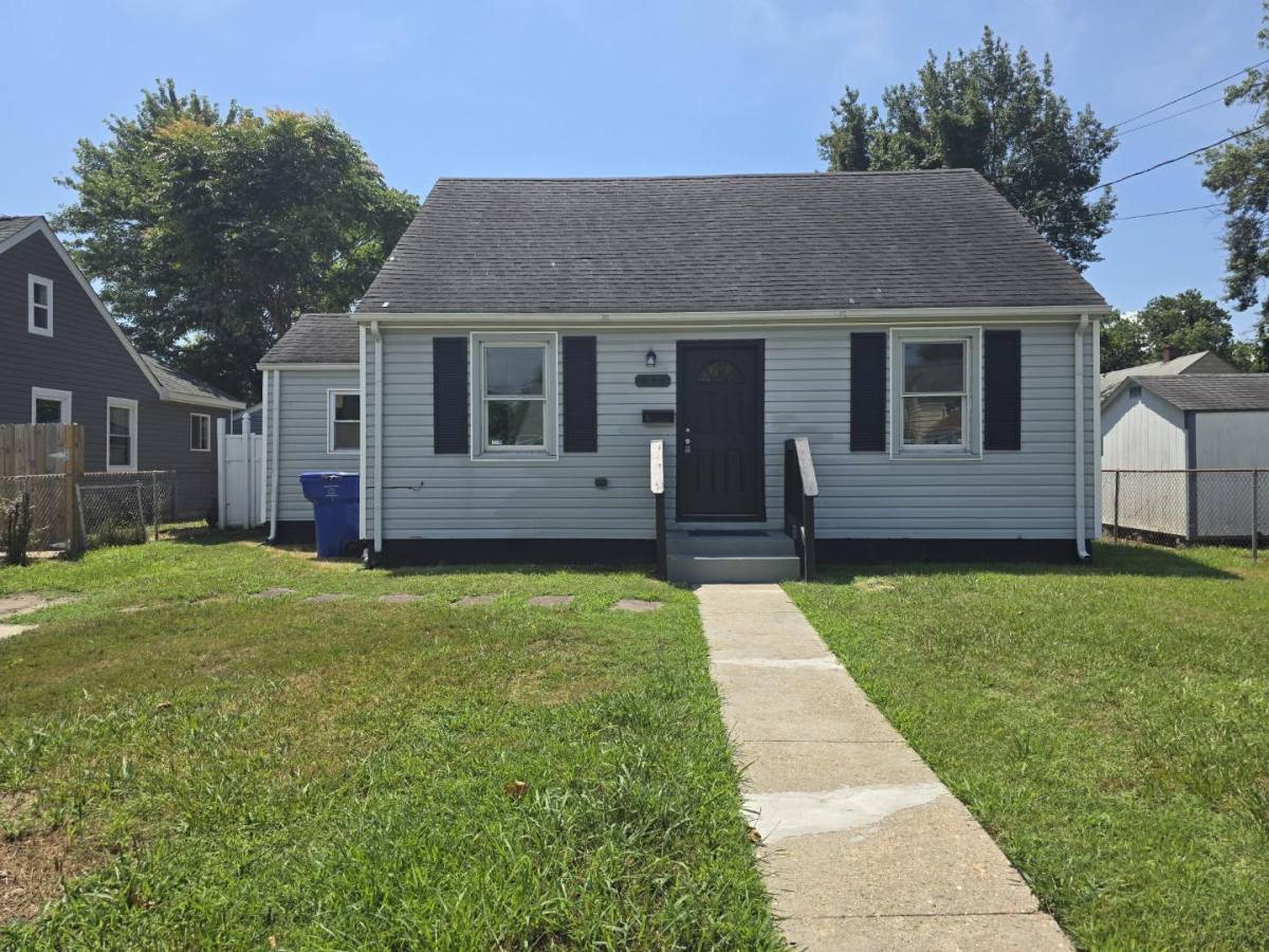 House for rent at 930 18th St, Newport News, VA 23607