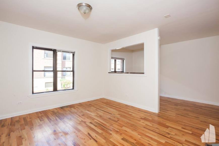 Apartment for rent at 813 W Waveland #S1, Chicago, IL 60613