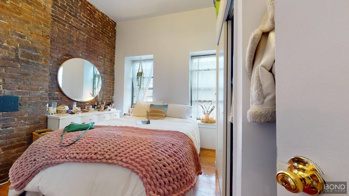 Apartment for rent at 168 Rivington St #4A, New York, NY 10002