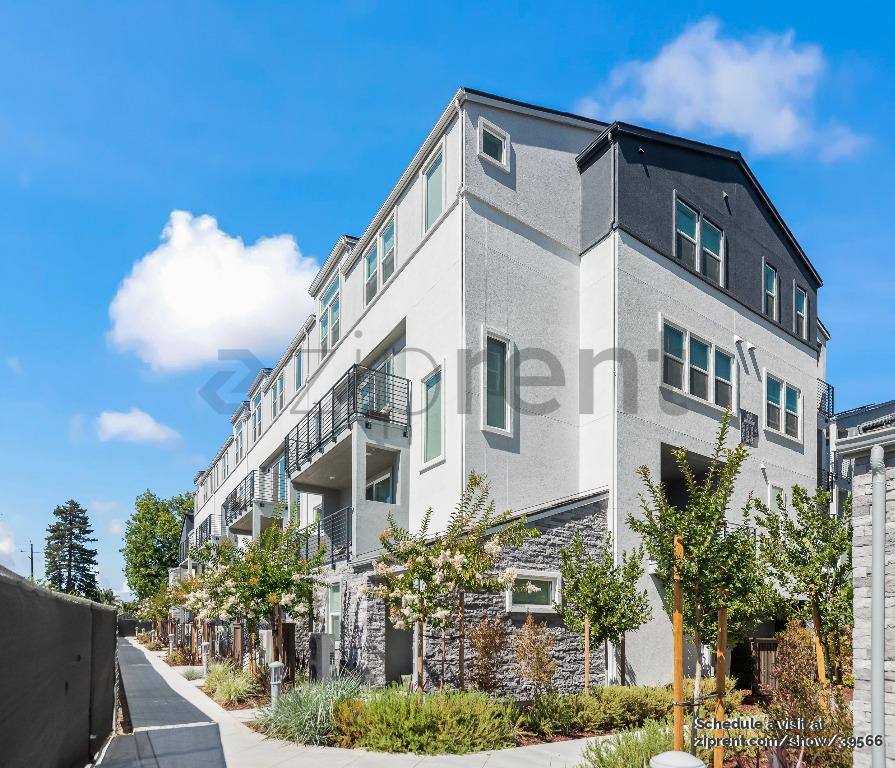 Townhouse for rent at 587 Redberry Way, San Jose, CA 95117
