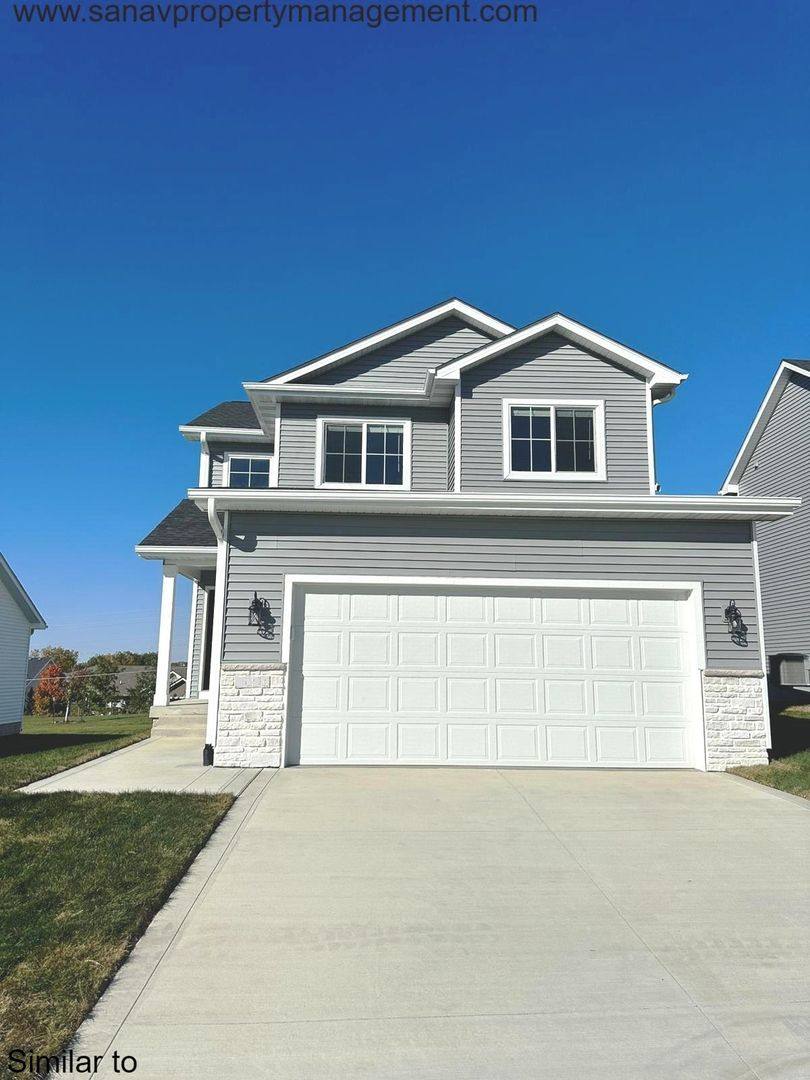 House for rent at 3065 Fairfield Dr, Waukee, IA 50263
