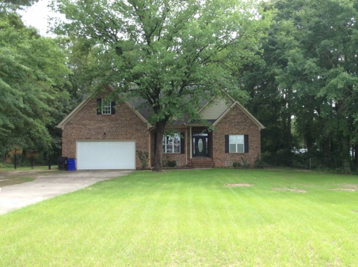 House for rent at 1401 Dollard Town Rd, Goldsboro, NC 27534