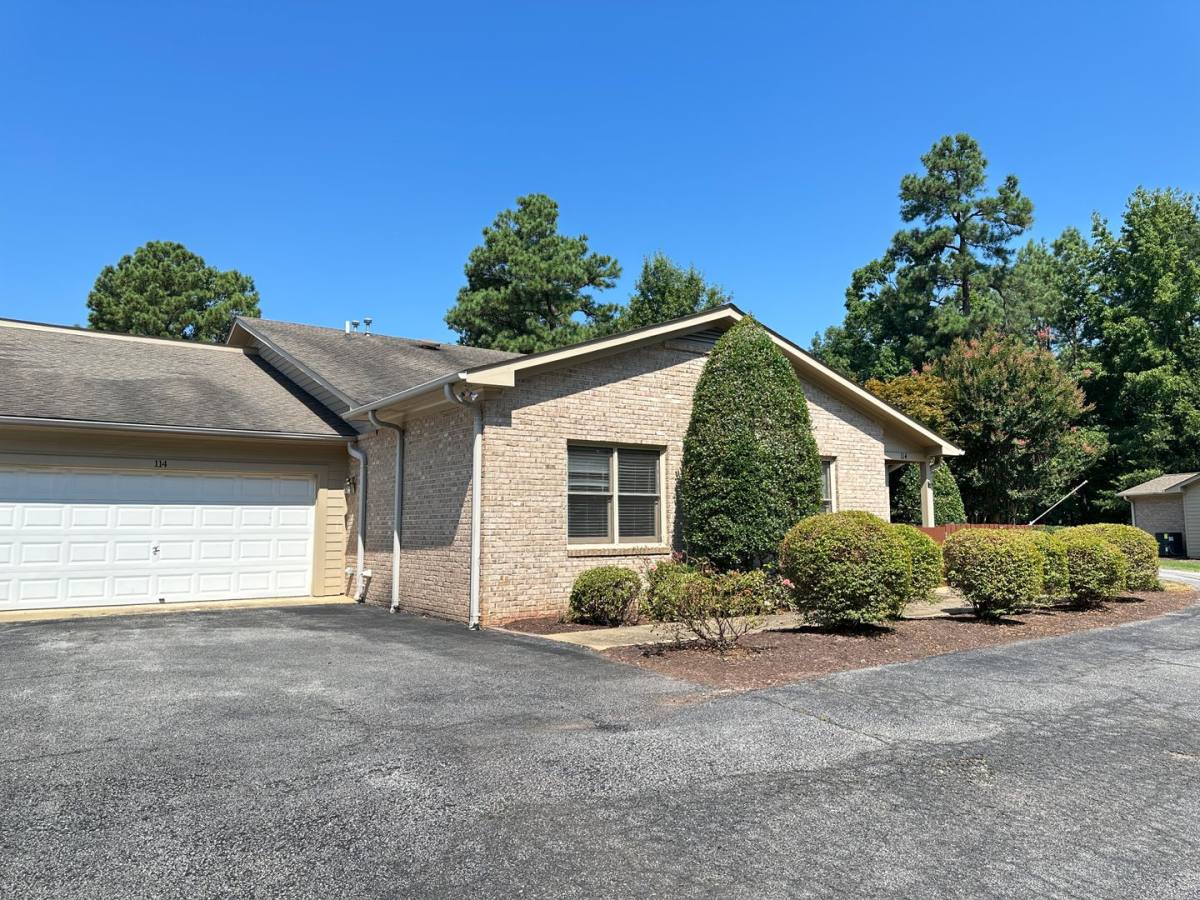 Condo for rent at 114 Glenwood Circle, South Hill, VA 23970