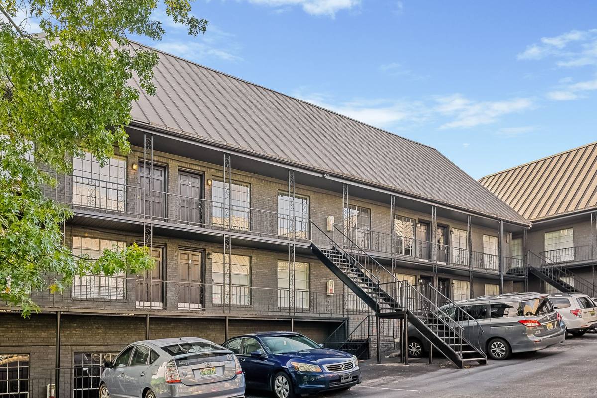 Apartment for rent at 3652 Clairmont Ave S, Birmingham, AL 35222