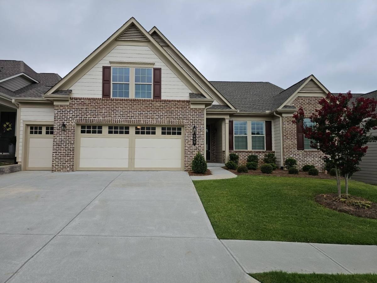 House for rent at 609 Tulip Poplar Dr, Peachtree City, GA 30269