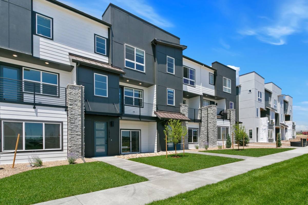 Townhouse for rent at 2032 Peridot Loop Heights, Colorado Springs, CO 80908