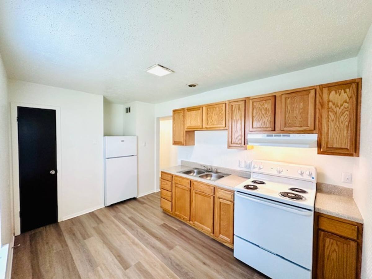 Apartment for rent at 1701 N Ave, Crowley, LA 70526