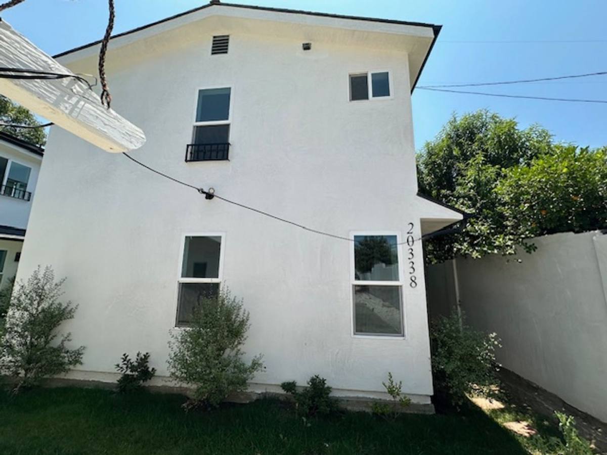 House for rent at 20338 Cantara St, Winnetka, CA 91306