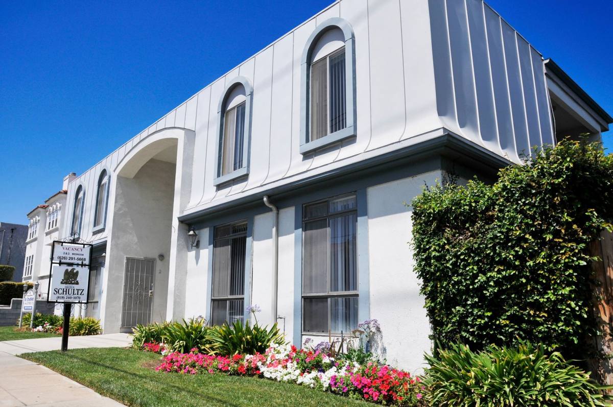 Apartment for rent at 411 E Broadway St, San Gabriel, CA 91776