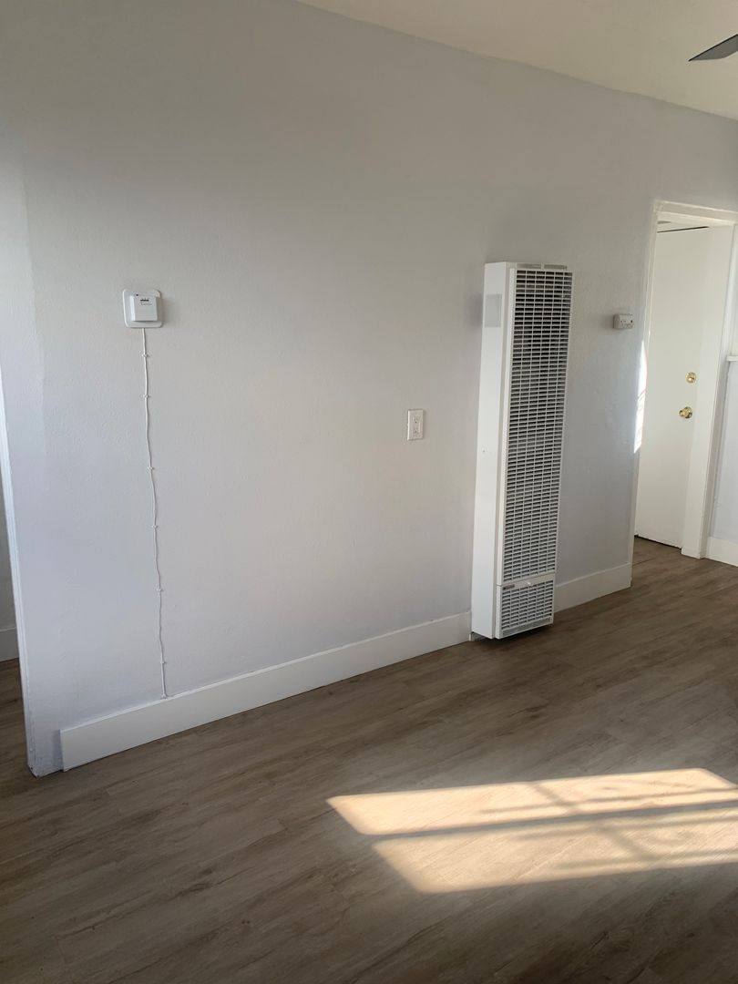 Apartment for rent at 1240 Dawson Ave, Long Beach, CA 90804