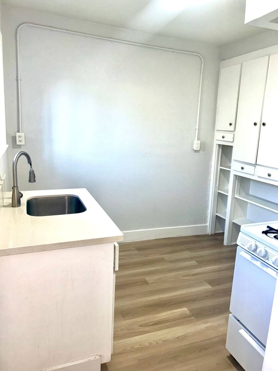Apartment for rent at 1240 Dawson Ave, Long Beach, CA 90804