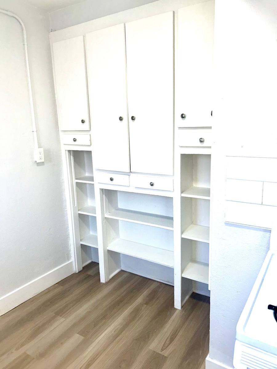 Apartment for rent at 1240 Dawson Ave, Long Beach, CA 90804