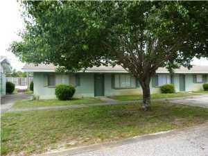 House for rent at 594 Florosa Court, Mary Esther, FL 32569