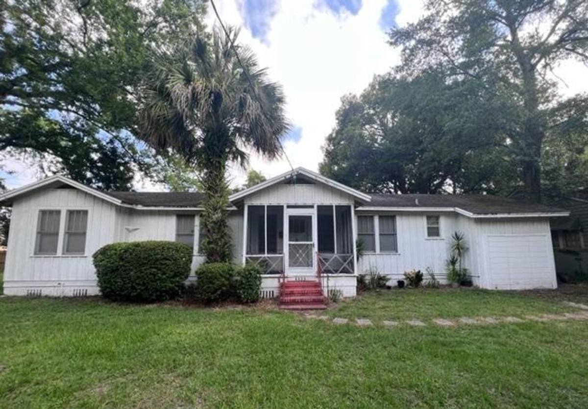 House for rent at 4833 Royal Ave, Jacksonville, FL 32205