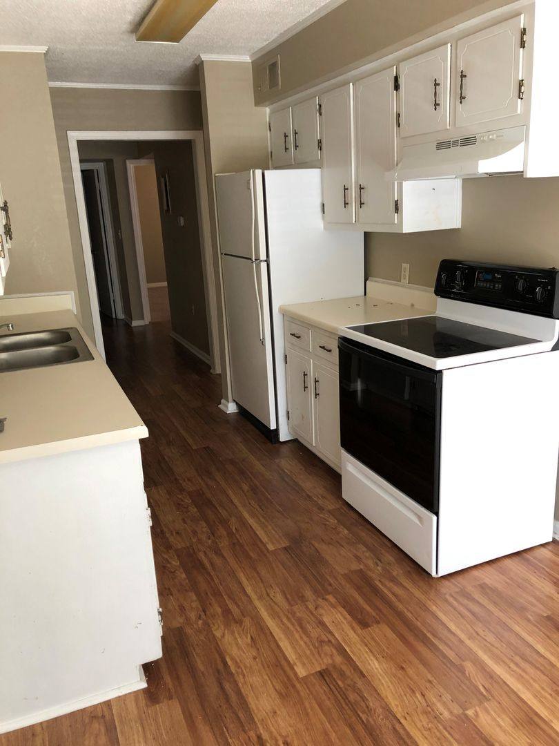 Apartment for rent at 3501 Loop Rd, Tuscaloosa, AL 35405