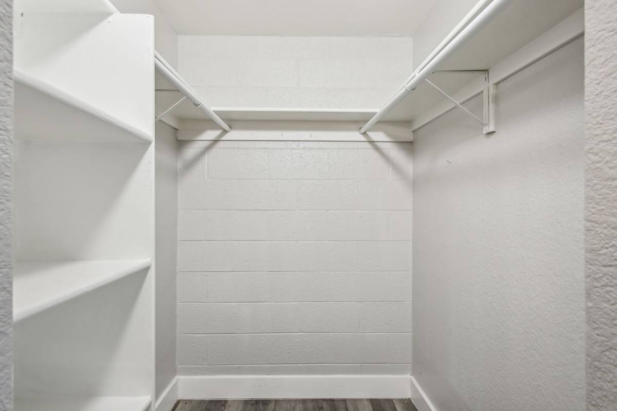 Apartment for rent at 5245 E Thomas Rd, Phoenix, AZ 85018