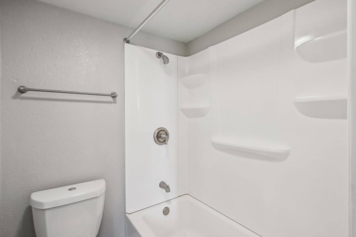 Apartment for rent at 5245 E Thomas Rd, Phoenix, AZ 85018